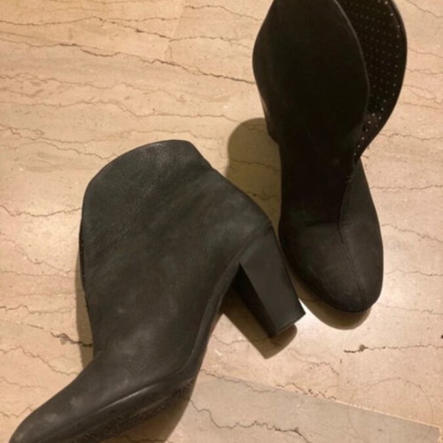 Camper black suede leather ankle boots size 37 used