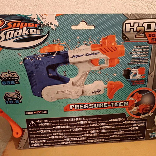 Nerf Super Soaker water gun new