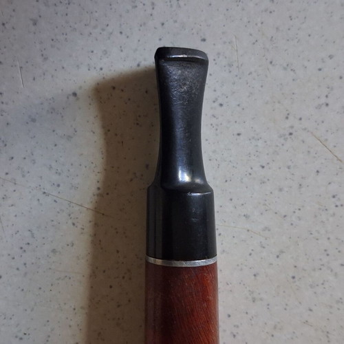 Wooden Briar heather smoking pipe used with black mouthpiece