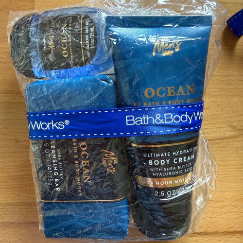 Ocean Bath & Body Works Bath & Body Set new, shea butter scent