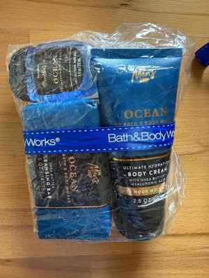 Ocean Bath & Body Works Bath & Body Set new, shea butter scent