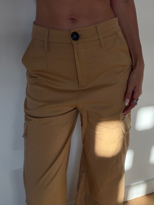 Bershka Brown Cargo Pants like new, size M 38 10