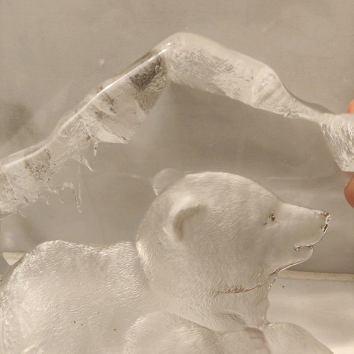 Mats Jonasson crystal used with artist signature