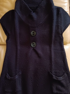 Black women's short-sleeve sweater one size used