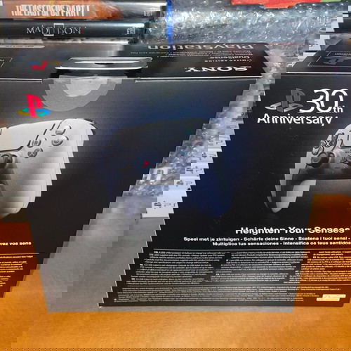 Sony PS5 DualSense 30-та годишнина Ограничено издание