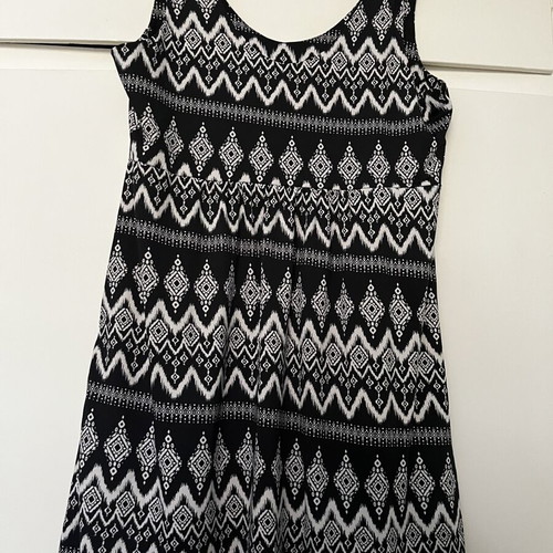 Summer dress made in USA like new, black and white, size XL