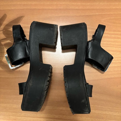 Bershka black leather platform sandals used with silver buckles size 40
