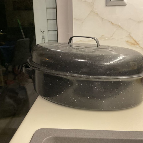 Metal Oven Roasting Pan with Lid and Rack 40 cm like new