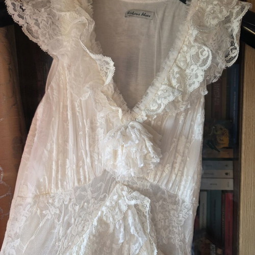Rubens Alves White Dress like new with Lace and Ruffles, Size M