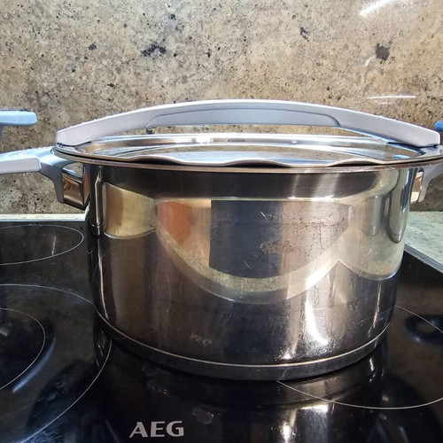 Fissler Topfset Magic Line 4-teilig mit Abgießfunktion in Niedersachsen
