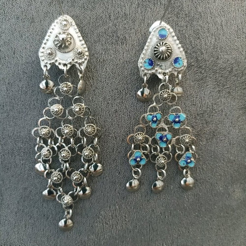 Handmade earrings like new, set of 2 pieces