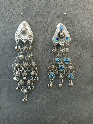 Handmade earrings like new, set of 2 pieces
