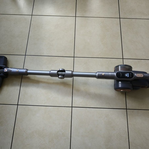 Jimmy H10 Pro Stick Vacuum used with extra battery