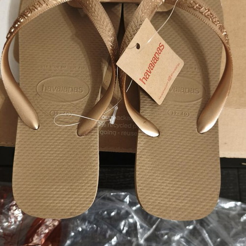 Havaianas flip flops new, beige and gold, size 40