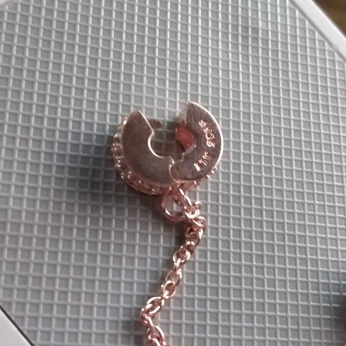 Pandora safety chain like new