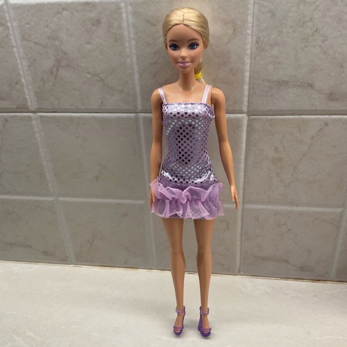 Barbie doll used in good condition