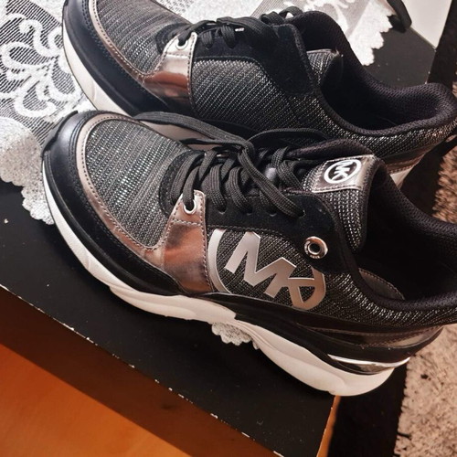 Michael Kors black sports shoes like new, size 38-38.5