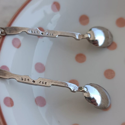 Silver 925 dangling earrings like new