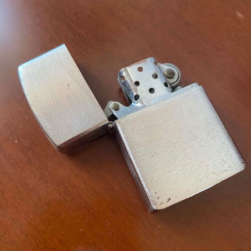 Star windproof lighter, brushed chrome finish
