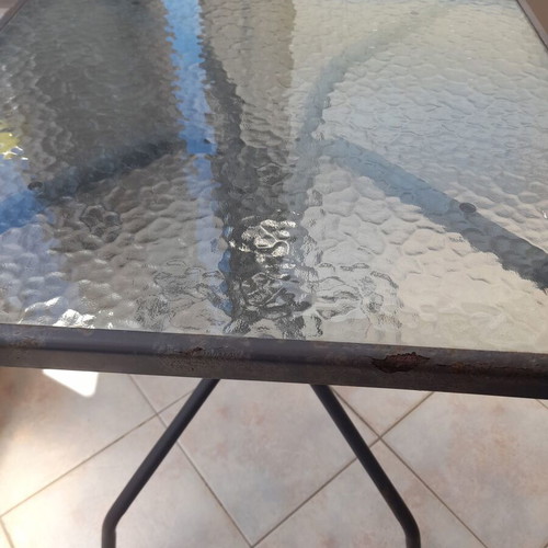 Veranda table like new, 60x60 cm surface, 70 cm height