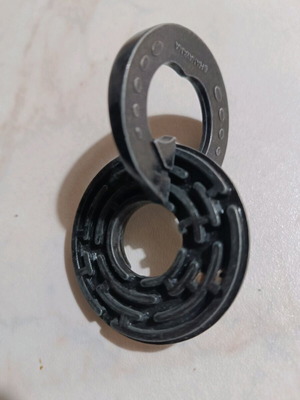 Cast Labyrinth Metal Puzzle like new