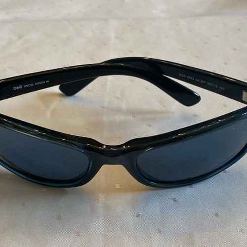 Dolce & Gabbana vintage rectangular blue sunglasses like new