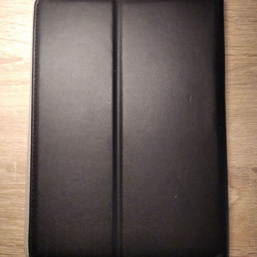Tablet case like new, 22.5cm x 16.5cm, leatherette cover