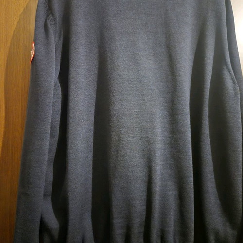 Canada Goose HyBridge Knit Padded Jacket like new, blue, size XL