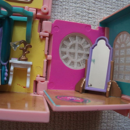 Polly Pocket Dream Builders Bedroom Bluebird 1999 used without figures