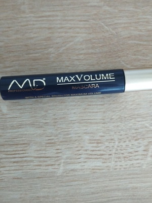 Μάσκαρα MD MaxVolume καινούργια, μαύρη για maximum όγκο