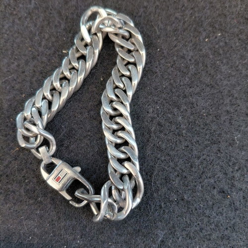 Tommy Hilfiger stainless steel bracelet like new, silver