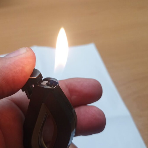 Marlboro Limited Edition Jet Flame Lighter, collectible