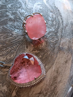 Pendant and ring set with large pink quartz stones new