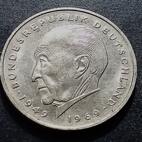 Set of 6 used old coins from Germany and Australia