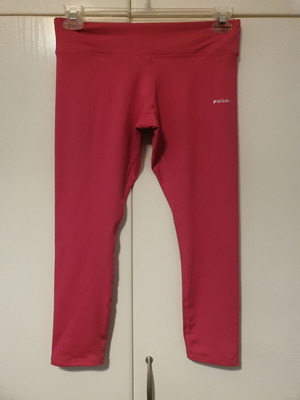 Freddy fuchsia capri leggings like new, size M 38 10