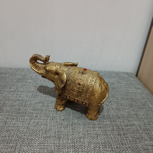 Elephant decorative figurine like new, 12 cm long, 8 cm high