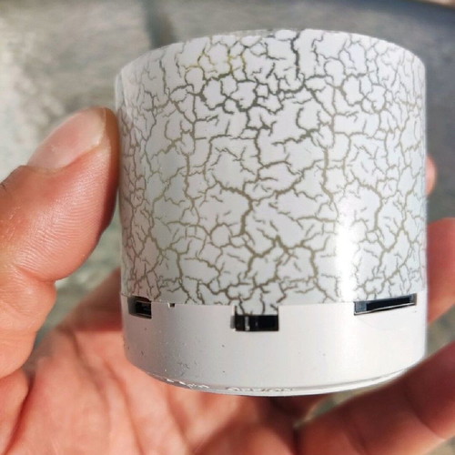 Mini wireless Bluetooth speaker new with light effects