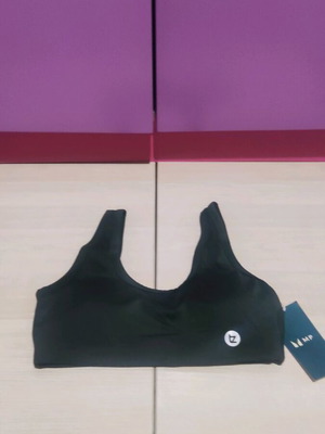 MP X Tatiana High Square Neck Sports Bra new, size Small, green