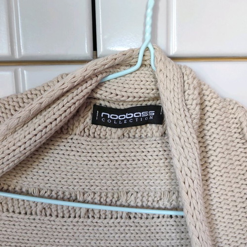 Knitted poncho cape like new, beige Noobass