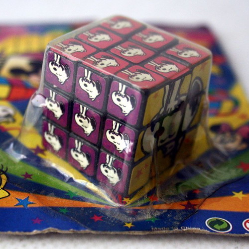 Snoopy Rubik's Cube Keychain new vintage 80's