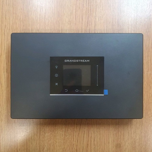 Grandstream UCM6302A VoIP phone system like new