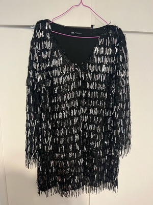 Zara mini dress like new, black with silver sequins, size XXL