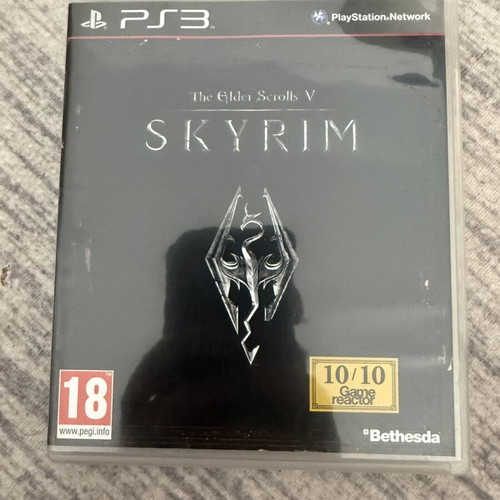 The Elder Scrolls Skyrim PS3 game like new