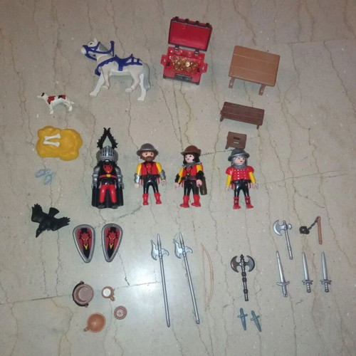 Playmobil Rock Castle 3269 Red Dragon Fortress like new