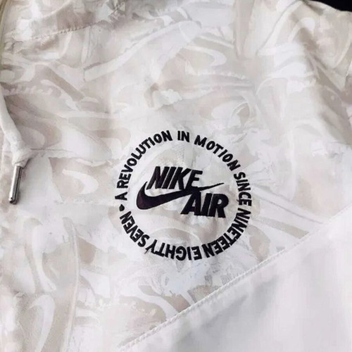 Nike men's reversible jacket S - M, white and grey
