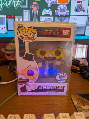 Funko Pop Movies Terrifier 1593 Art the Clown with Glasses new