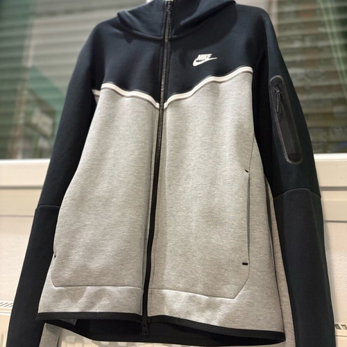 Nike Tech Fleece jacket like new, black and grey, size M