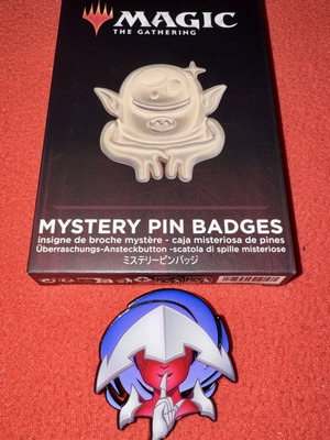 Magic The Gathering Elesh Norn enamel pin σαν καινούργιο