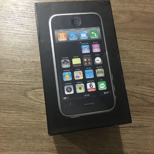 iPhone 3G used in excellent condition with box