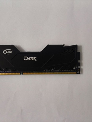 DDR3 RAM Team Group Dark 8 GB 1600MHz like new